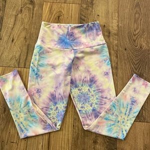 EUC Onzie Tie Dye Leggings, S/M